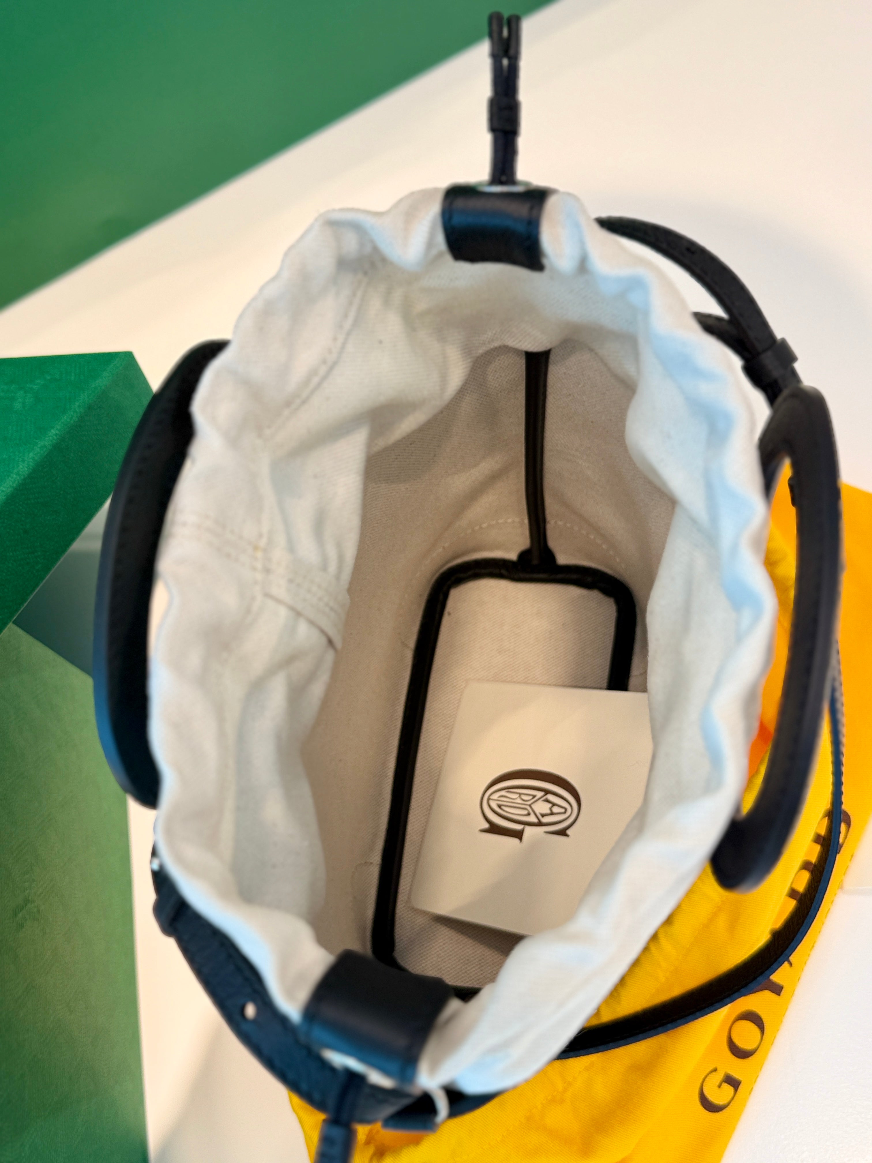 Goyard Beluga Mini Bag - Black