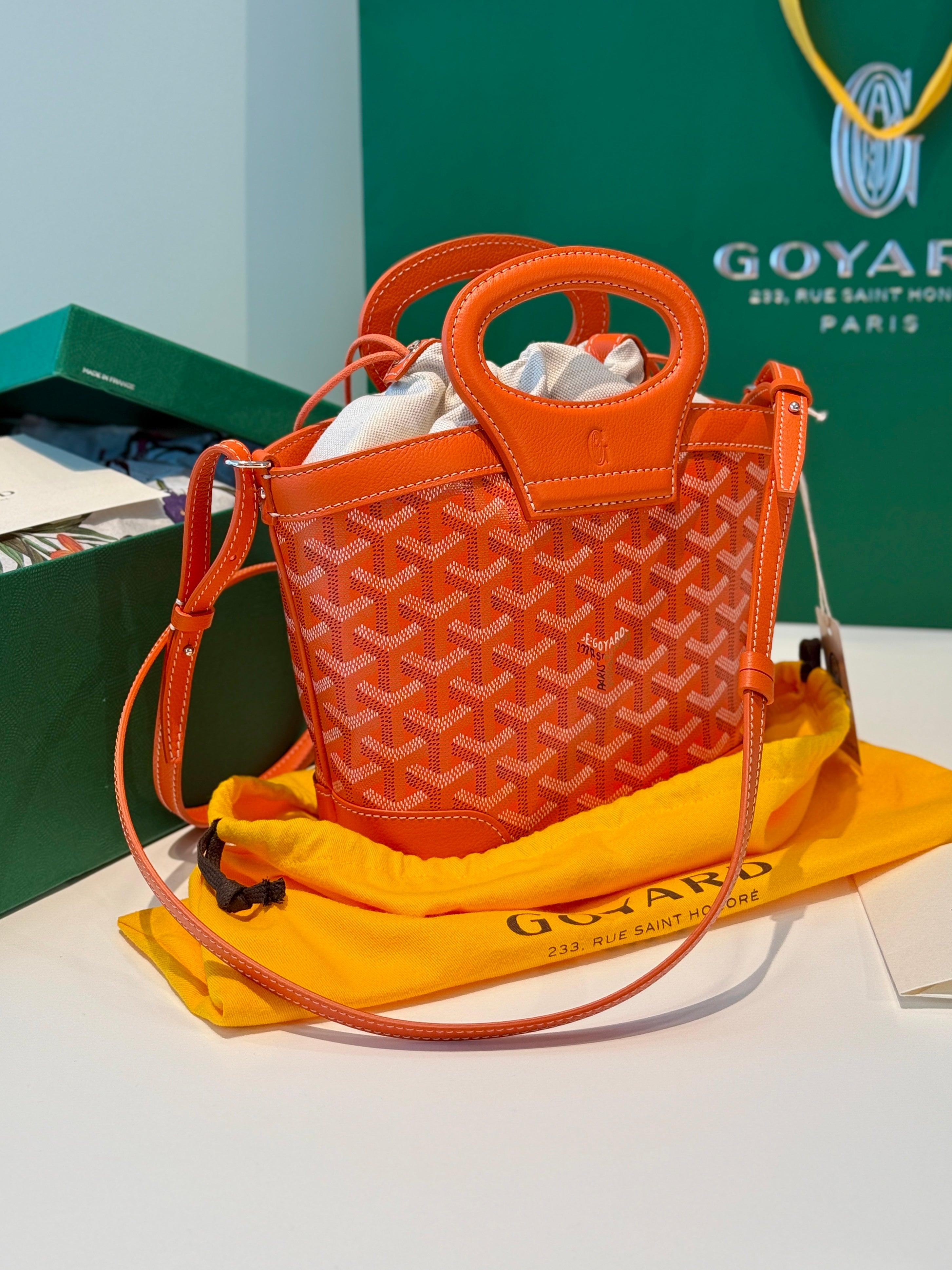 【250枚限定】Roc Marciano Goyard God (orange) Goyard Beluga Mini Bag - Orange