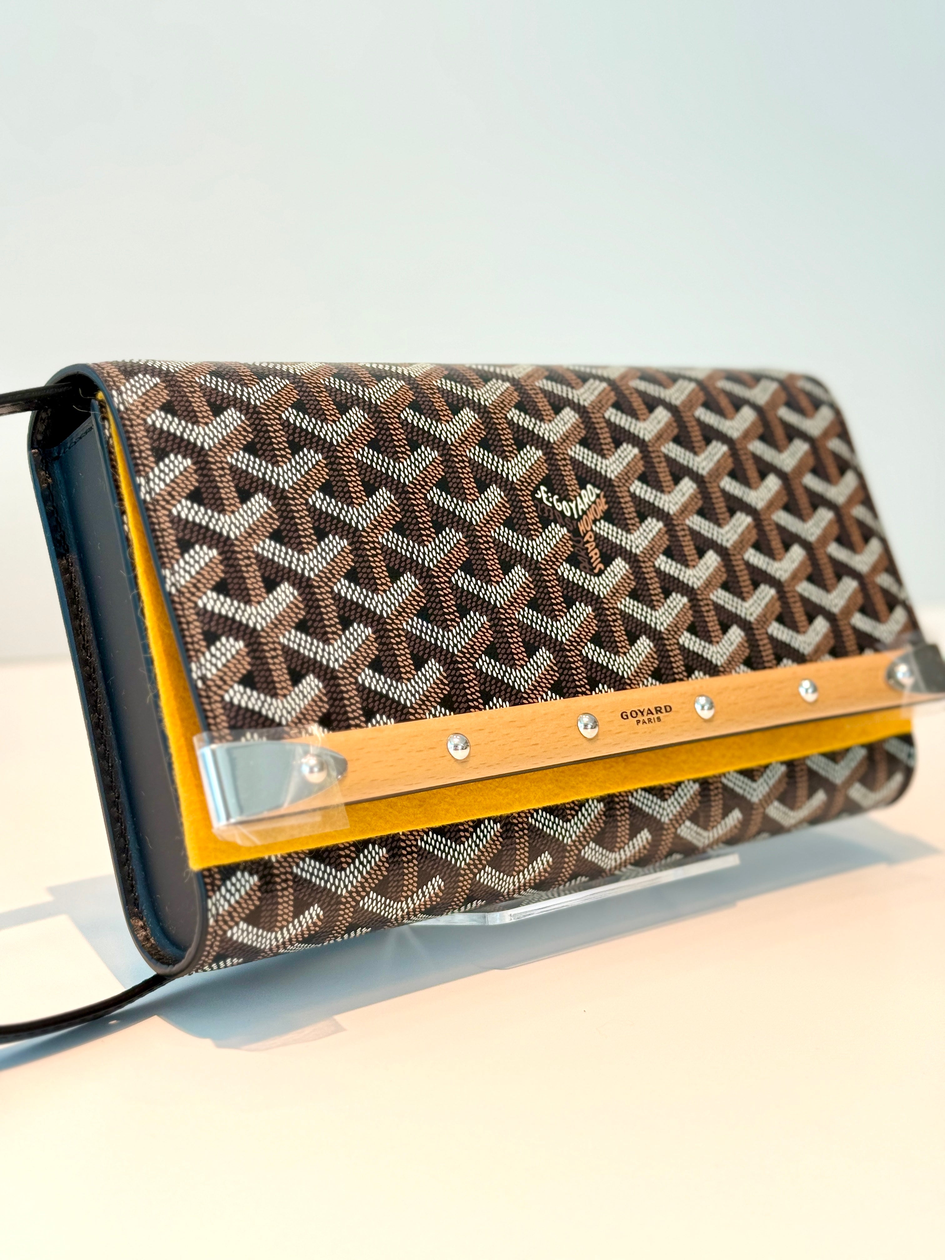 Goyard Monte Carlo PM Clutch - Black