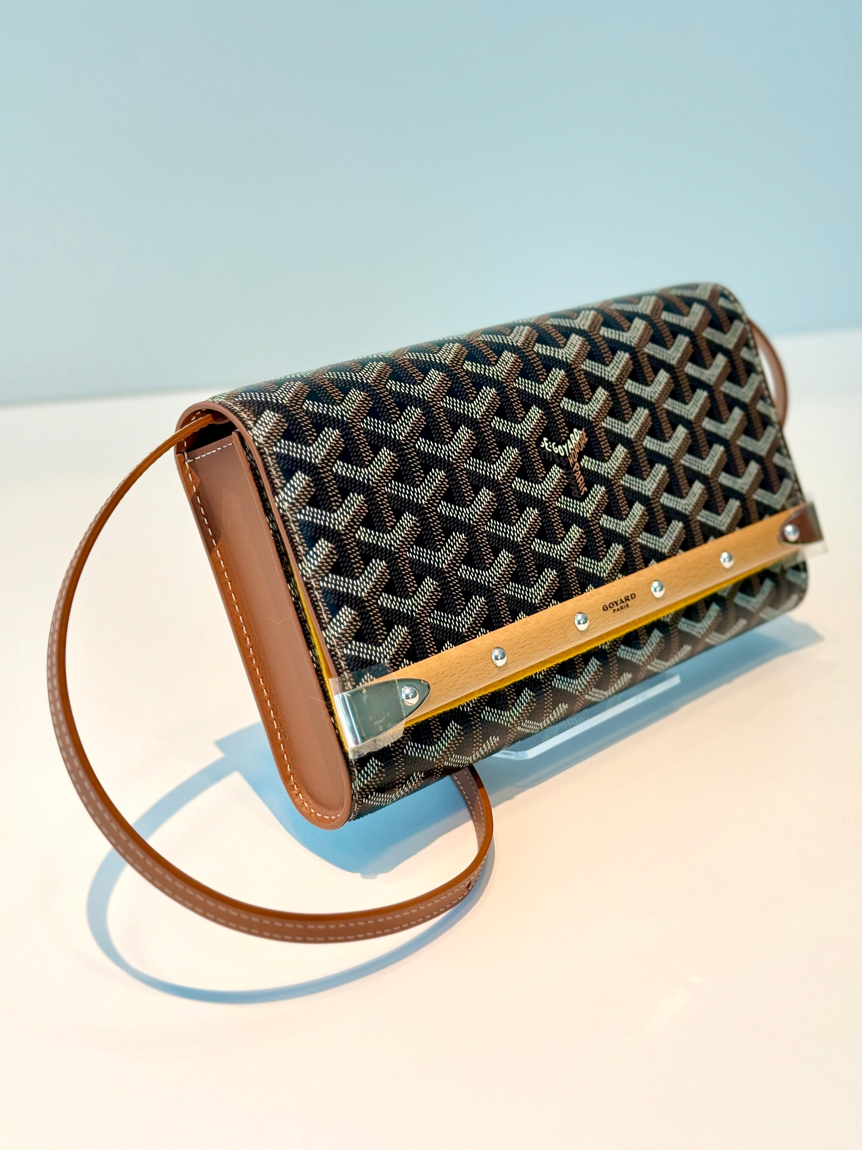 Goyard Monte Carlo PM Clutch - Tan