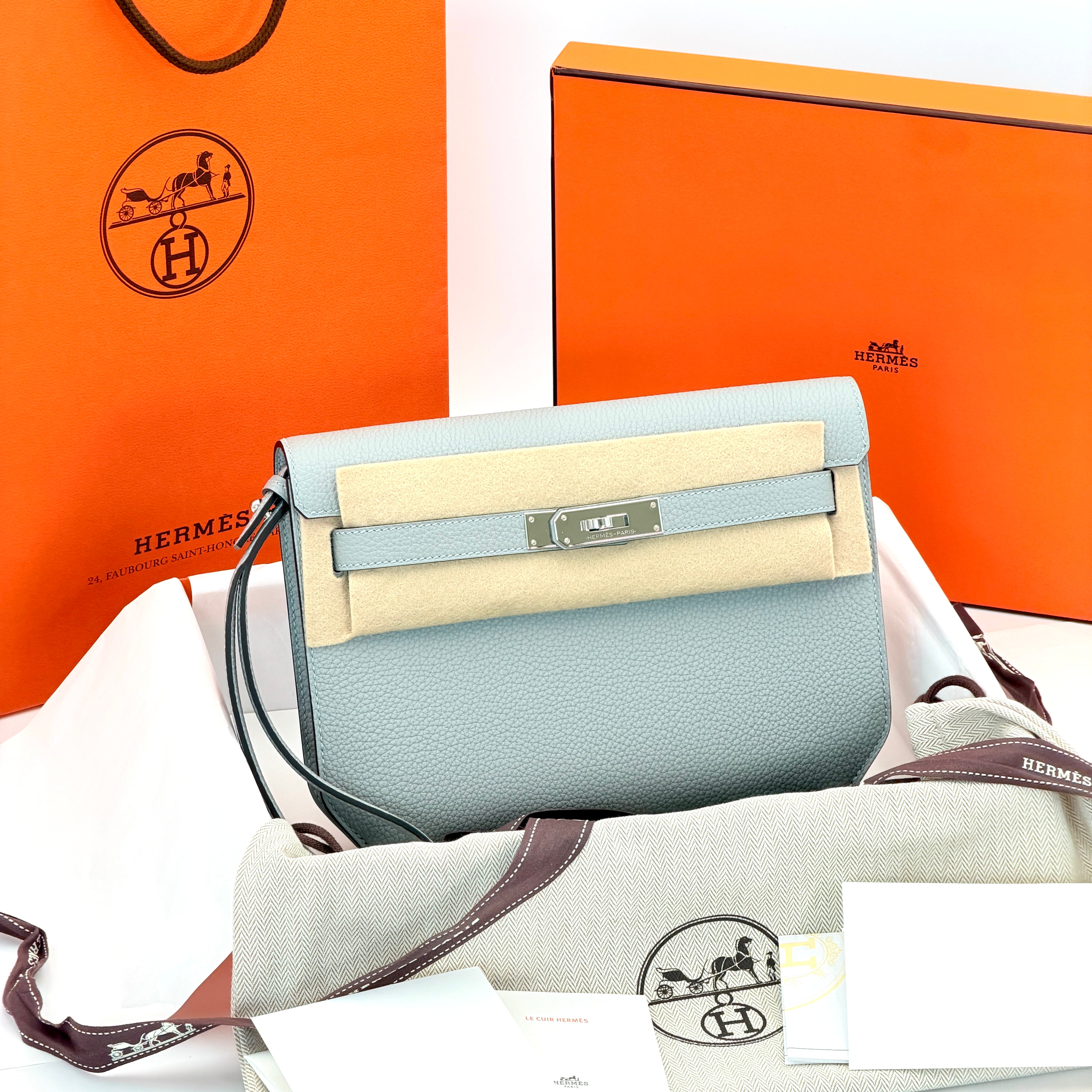 Hermès Kelly Depeches 25 Pouch Togo Bleu Glaciere PHW