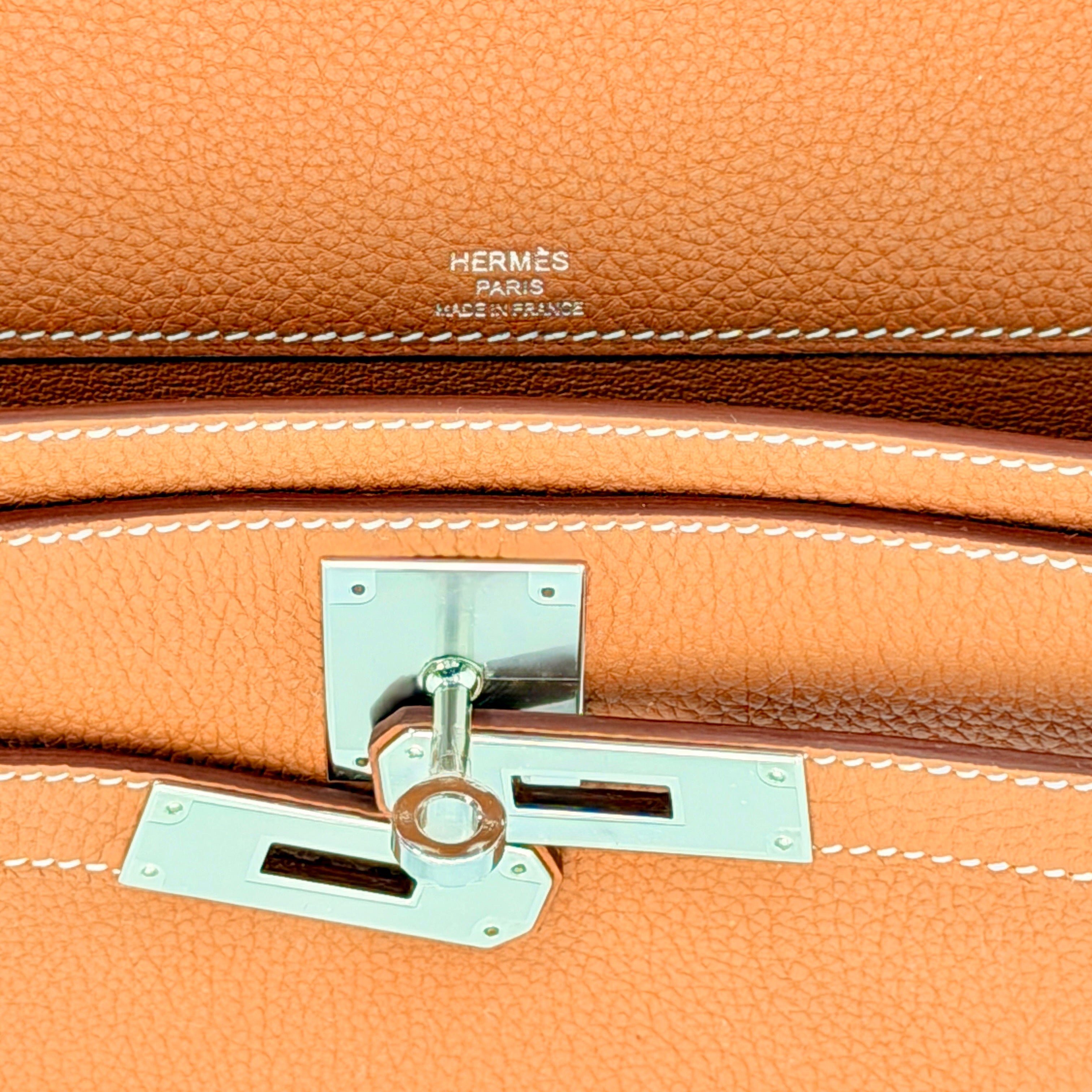 Hermès Kelly Depeches 25 Pouch Togo Gold PHW